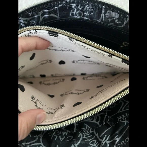 NWOT Betsey Johnson Convertible 2-n-1 Bag - Picture 9 of 13